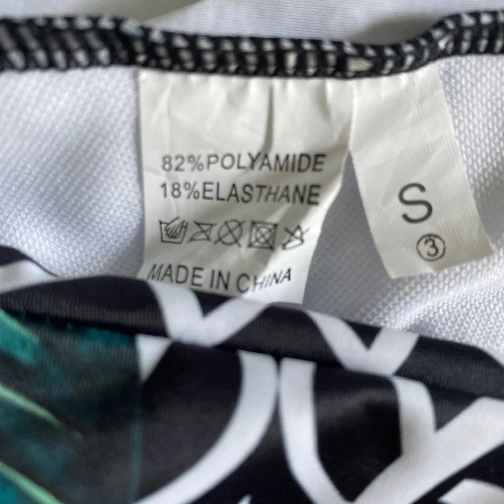 Boutique Rashguard UPF Swimsuit - S black blue  print poly elastane, NWOT